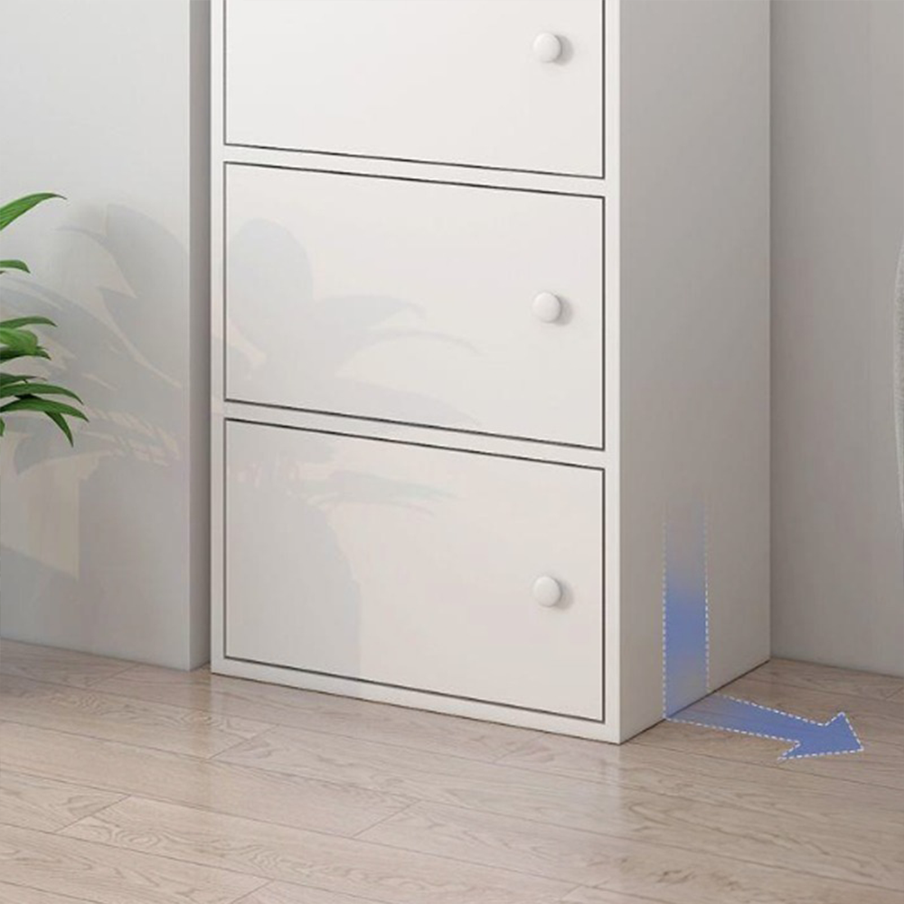 Commode blanche minimaliste de style scandinave – 78 x 30 x 40 cm.