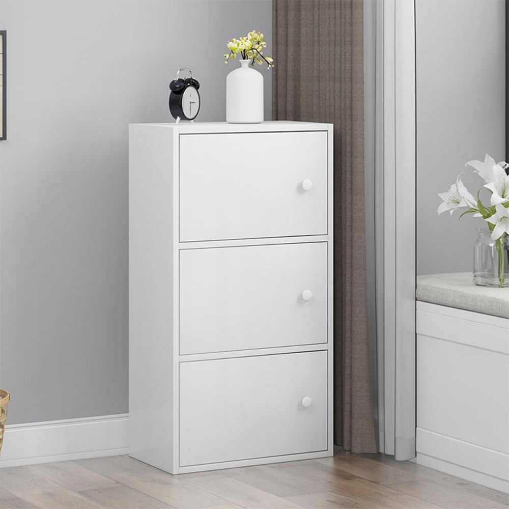 Commode blanche minimaliste de style scandinave – 78 x 30 x 40 cm.